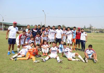 Pocos goles en adelanto de la Sub 14