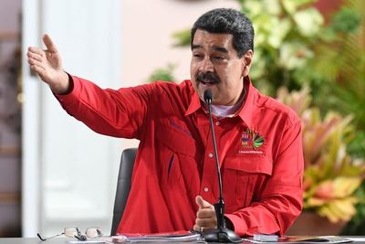 Maduro llama “pelele del imperialismo” a Bukele tras expulsar a diplomáticos