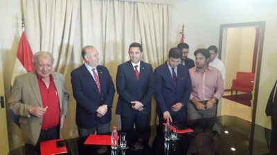 “Histórica” reunión de comisión ejecutiva de la ANR