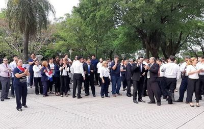 Funcionarios judiciales iniciaron paro escalonado por suba salarial del 20%