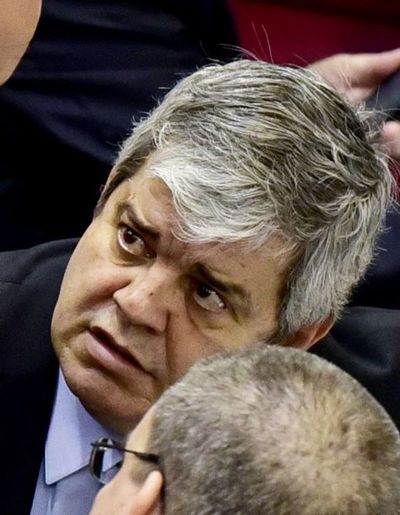 Petta es impresentable, dicen