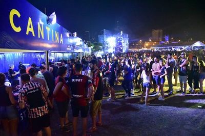 La fiesta del hincha se vivió en la Costanera