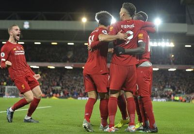 El Liverpool se escapa