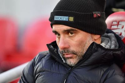 Pep rechaza hablar del VAR y se remite a los árbitros