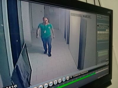 Presunto empleado infiel arrestado por hurto de recaudación