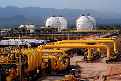 Bolivia notifica a Argentina posibles cortes en envíos de gas