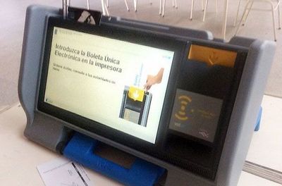 “Estamos seguros que es seguro” afirma Ljubetic sobre urnas electrónicas