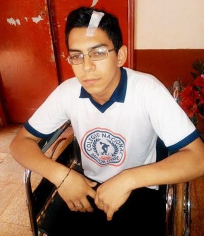 Abdo Benítez, a favor de líder estudiantil de Mayor Otaño