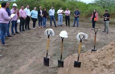 Comienzan mejoras para escuelas en Boquerón
