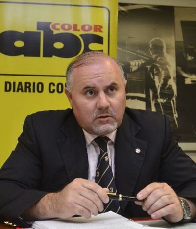 Estafados celebran prisión de González Daher e hijo