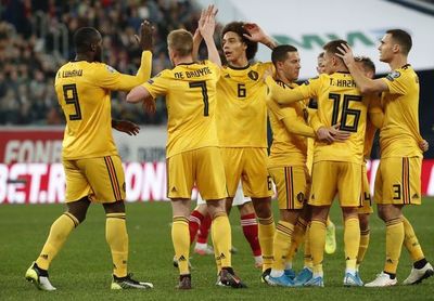 Un Hazard estelar garantiza a Bélgica el liderato