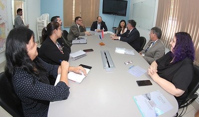 Podrían incorporar la acupuntura en Salud Pública