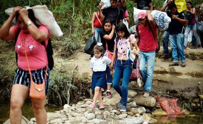 Más de 100.000 niños detenidos por migración en Estados Unidos, dice ONU