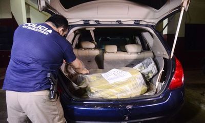 Confiscan carga de marihuana