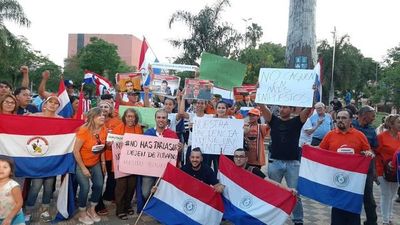 Protestan contra gasto del Parlasur y otros despilfarros en el PGN 2020