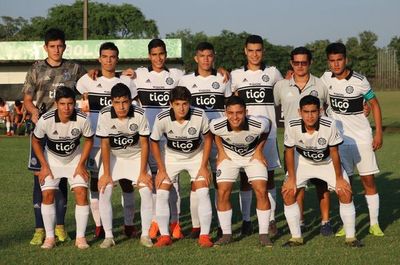 Sub 15: Libertad lidera, Olimpia aguarda regularizar