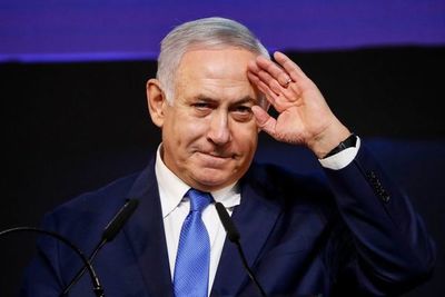 Netanyahu dará batalla, pero su situación es cada vez más imposible
