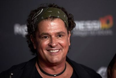 Carlos Vives será premiado por la labor de la fundación Tras la Perla