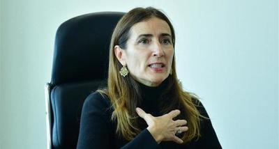 Ministra chilena reconoce errores en la crisis política del país