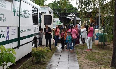 Brindan atención médica a pescadores de Ayolas