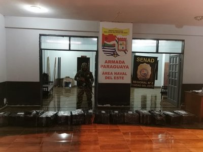 Senad incauta 404 kilos de marihuana en una embarcación en CDE