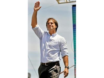 Lacalle apostará por el Mercosur y la denuncia contra los “dictadores”