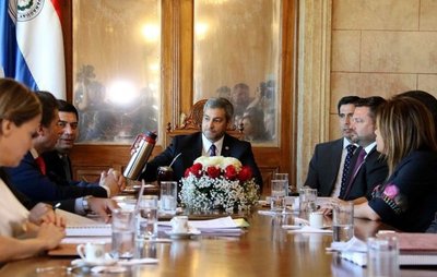 Abdo recibirá saludo del cuerpo diplomático y organismos internacionales este lunes