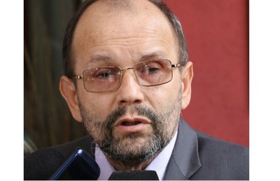 Latorre: “En algunos medios destaparon una botella de champagne para festejar orden de prisión contra Cartes”
