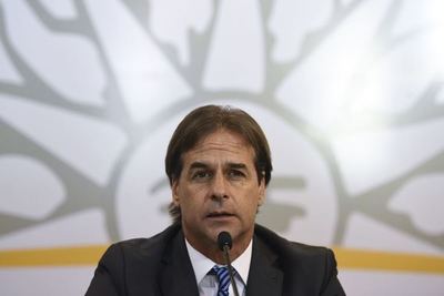 Presidente de Uruguay evalúa apoyar a Almagro en OEA y flexibilizar Mercosur