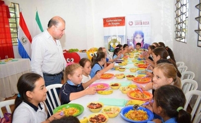 HOY / El hambre de los niños: 73 comunas y 5 gobernaciones jaquean merienda escolar