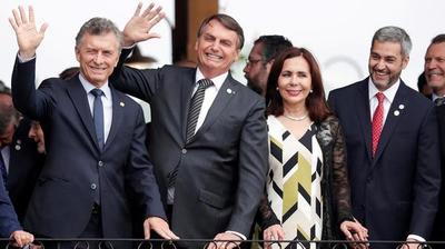 Abdo asume presidencia de Mercosur, con “guerra política” entre Bolsonaro y Fernández y el Parlasur extinto (aún no en Paraguay)