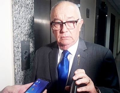 Audiencia preliminar para Bajac, antes de Navidad
