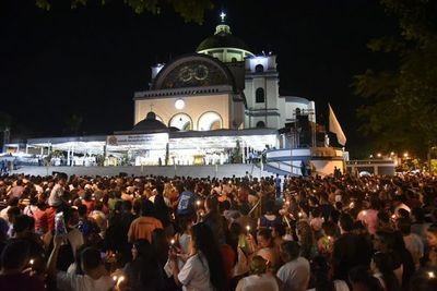 Masiva participación en la víspera de la fiesta mariana