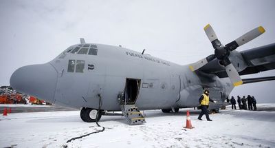 Continúa intenso operativo de búsqueda del avión militar chileno desaparecido