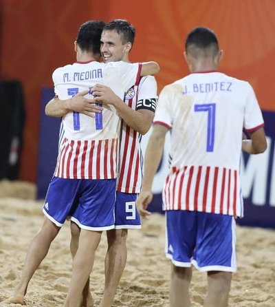 Paraguay golea a Bolivia y lidera el Grupo A del Sudamericano de Fútbol de Playa