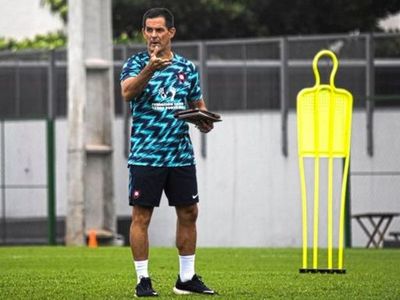 Bernay: “El ciclo se termina el domingo”
