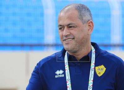 Cerro Porteño saluda al entrenador Francisco Arce como un "hijo de la casa"