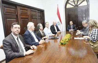 RR.EE. aclara pactos a Iglesia y pro vida