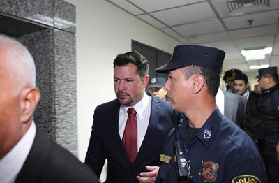 Otro revés para Ulises: El diputado Quintana seguirá en Viñas Cué