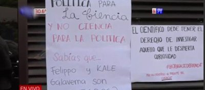 Repudian nombramiento de Felippo en la Conacyt