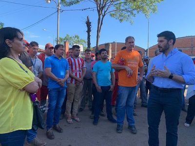 “Nenecho” advierte que no le temblará el pulso para eliminar licitaciones