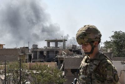EE.UU. reubicará sus tropas en Irak pero de momento no las retira