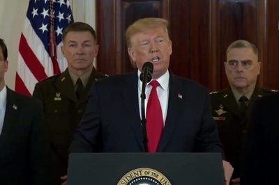 En discurso moderado, Trump presume del poderío de Estados Unidos