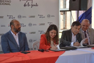 Crearán una escuela de fútbol dentro del Centro Educativo Itauguá