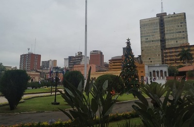Jornada calurosa y con lluvias
