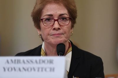 Ucrania investiga el posible seguimiento ilegal de una embajadora estadounidense