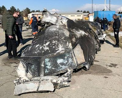 Trudeau pide a Irán que envíe a Francia cajas negras del avión abatido