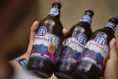 Prohíben en Brasil venta de cerveza de Backer