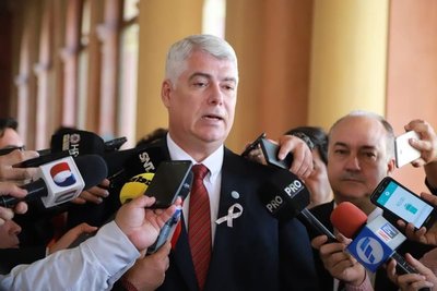 Defensa Costera de Pilar forma parte de un proceso constructivo, sostiene ministro