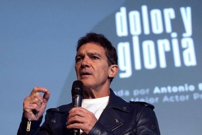 Antonio Banderas, ¿un “actor de color” en EE.UU. por hablar español?